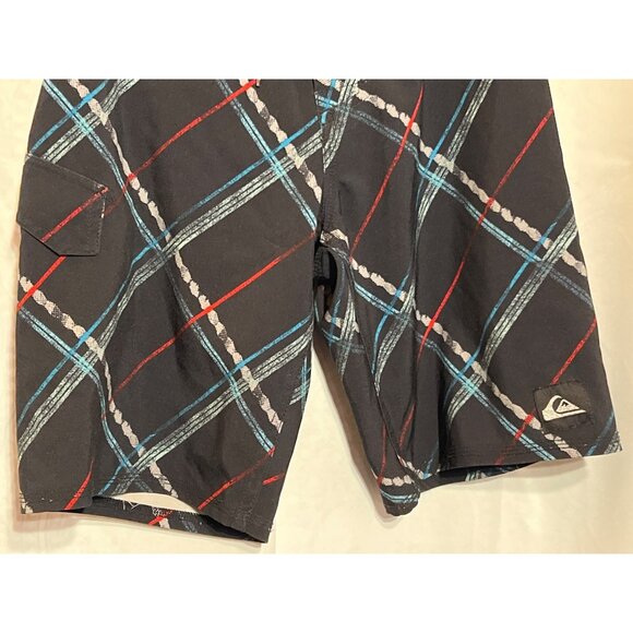 Quiksilver Size 10 Kids Plaid Board Shorts With Pocket & Drawstring Closure - Picture 5 of 12
